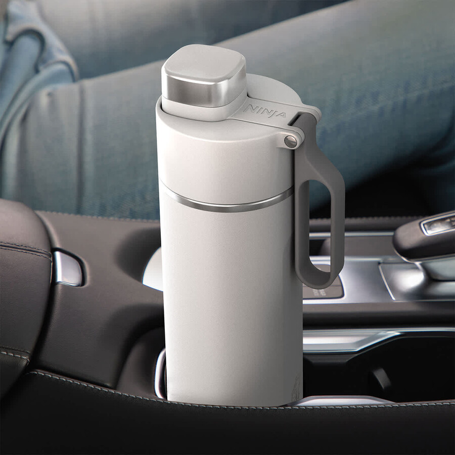 bouteille de voyage ninja thirsti 700 ml – blanche dw2401euukwh
