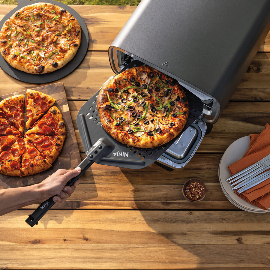 four à pizza et friteuse à air électrique dextérieur ninja artisan mo201uk