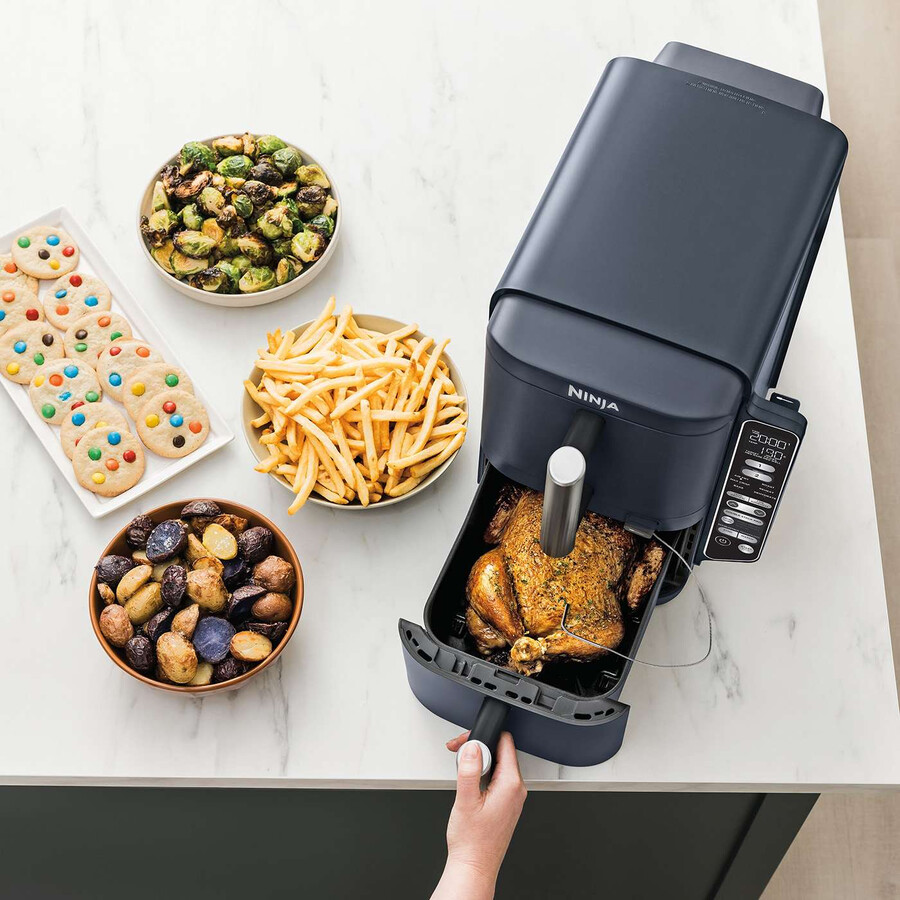 friteuse à air ninja double stack xl à 2 niveaux avec système de cuisson intelligent 95 l cyber space sl451ukcyd