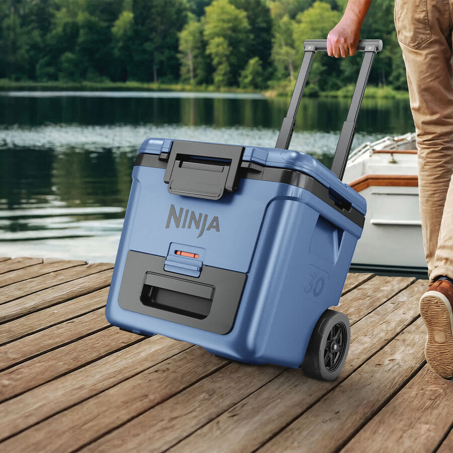 glacière à roulettes ninja frostvault 30qt28l avec zone sèche bleu lakeshore fb230ukbl