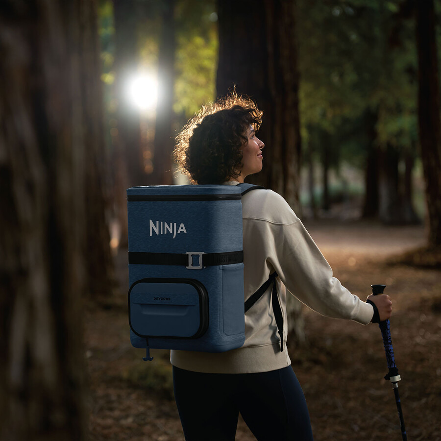 glacière souple à sac à dos ninja frostvault go 17 litres 24 canettes - bleu bord de lac