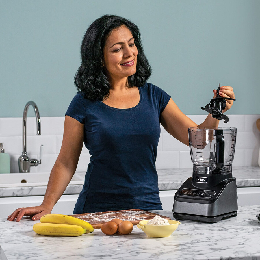 robot culinaire ninja avec auto-iq bn650uk